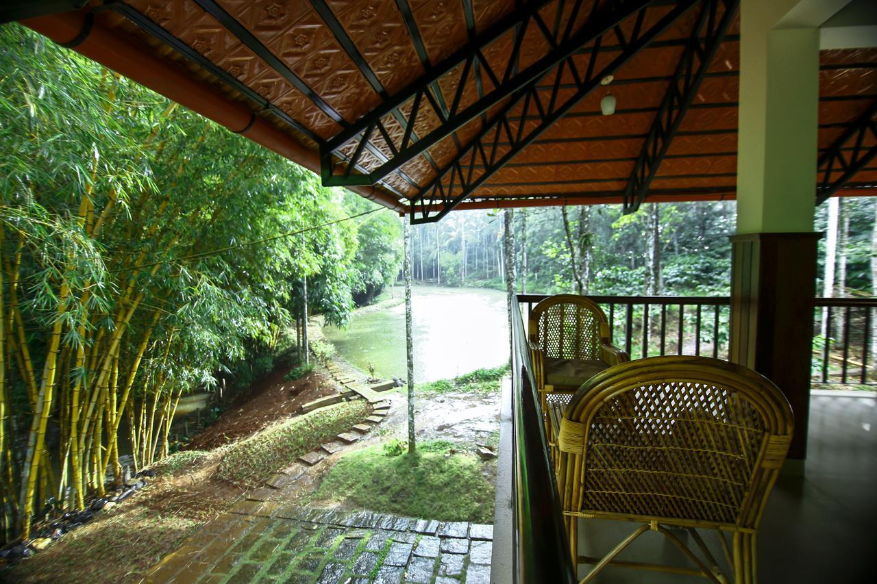 Bamboo Creek Resort Vaduvanchal Eksteriør bilde